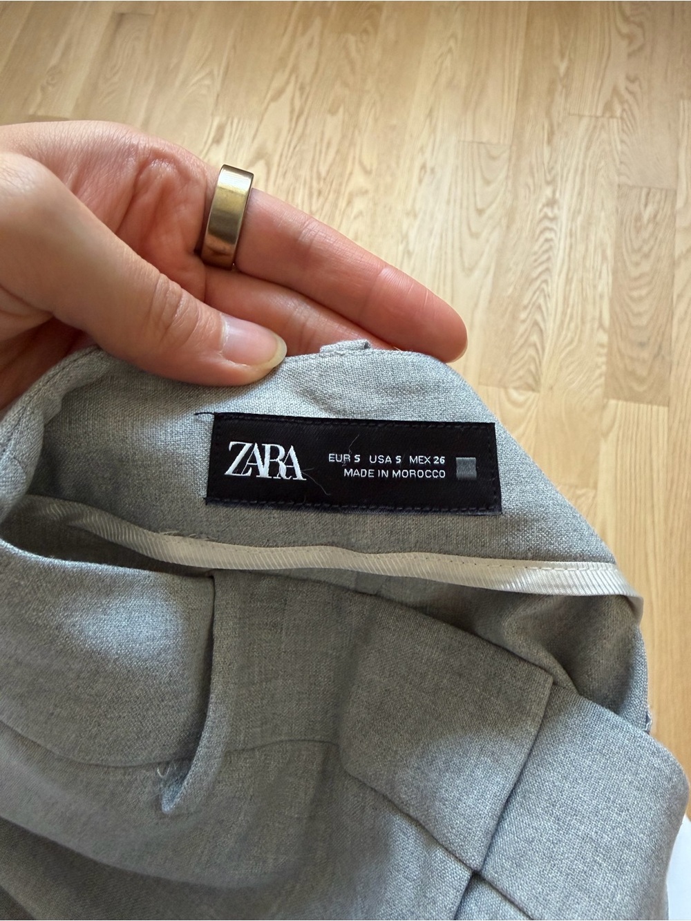 NWOT Zara Gray Slim Fit Pants Size S - Picture 4 of 4